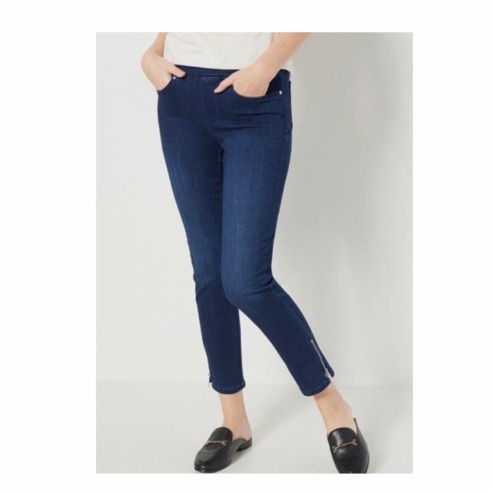 Belle By Kim Gravel Pull On Zipperโ Detail Cropped Jeans